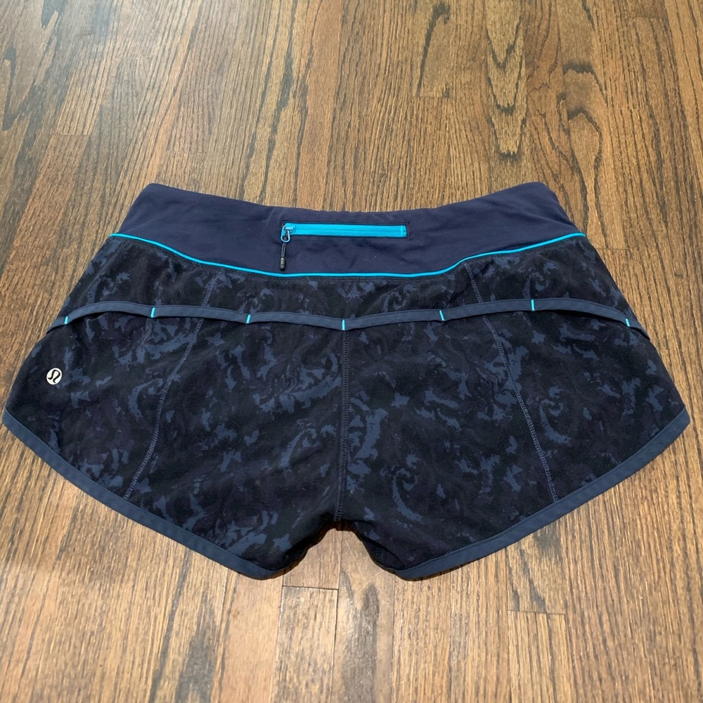 Lululemon speed up short - Size 6